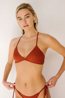 Linda Maroon Line
