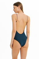 Daisy Deep Blue