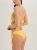 Ava Pina Colada
