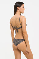 Lea Black Reef